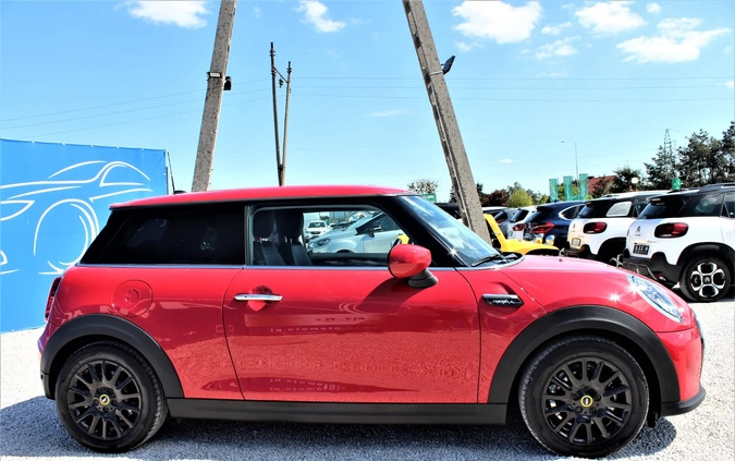 MINI Cooper cena 99900 przebieg: 7000, rok produkcji 2021 z Radzionków małe 562